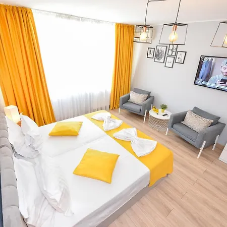 Tower By Grand Accommodation Bucharest Room photo