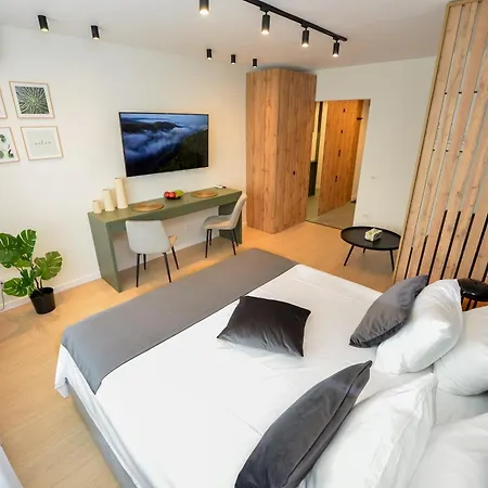 Tower By Grand Accommodation Bucharest Room photo
