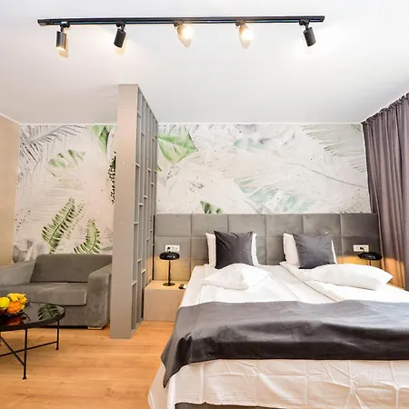 Tower By Grand Accommodation Bucharest Room photo