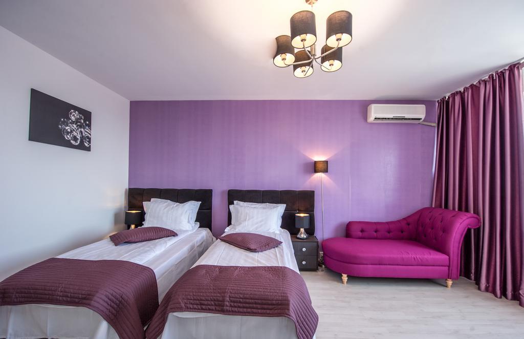 Tower By Grand Apartment *